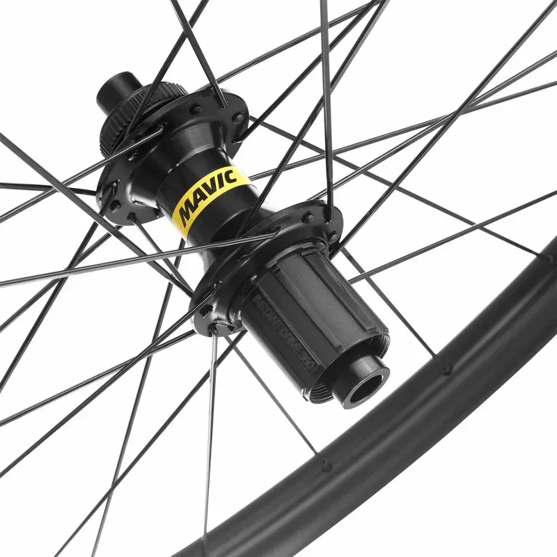 Mavic Cosmic S 42 Disc Wheels in Black-2
