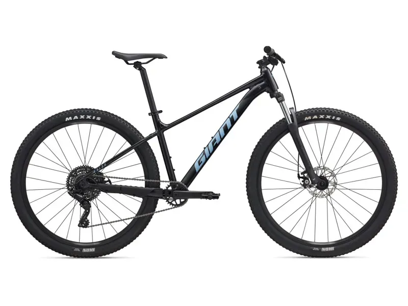 Giant Talon 4 27.5 Mountain Bike In Black