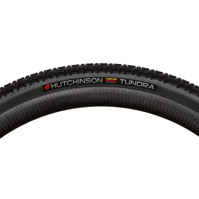 Hutchinson Tundra Gravel Tyre Black 700 x 4-2